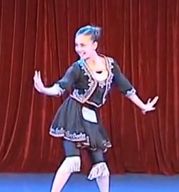 直銷茹芸舞台演出服古典舞蹈/苗朵/表演服飾民族舞蹈服裝藝考定做在類目 女裝/女士精品, 唐裝/民族服裝/舞臺服裝, 民族服裝/舞臺裝中 - 來自Buy2taobao.com提供專業的淘寶代購服務