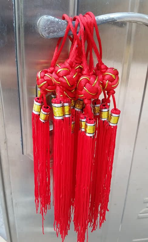 十字绣车挂汽车挂件配件平安福上的中国结穗子流苏红色吊坠须子在类目 居家布艺, 十字绣及工具配件, 十字绣套件中 - 来自Buy2taobao.com提供专业的淘宝代购服务