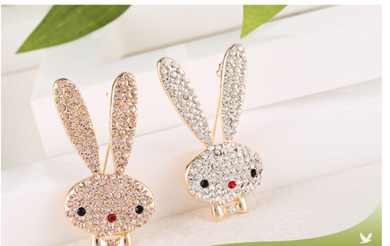 感觉自己萌萌哒~可爱的镶钻小兔子胸针 两色