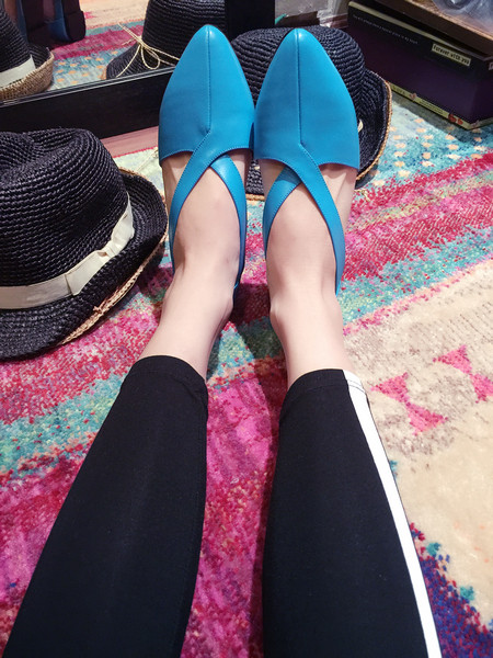 SHOP19蓝色配什么都是异域范儿 进口软牛皮英伦单鞋蓝色