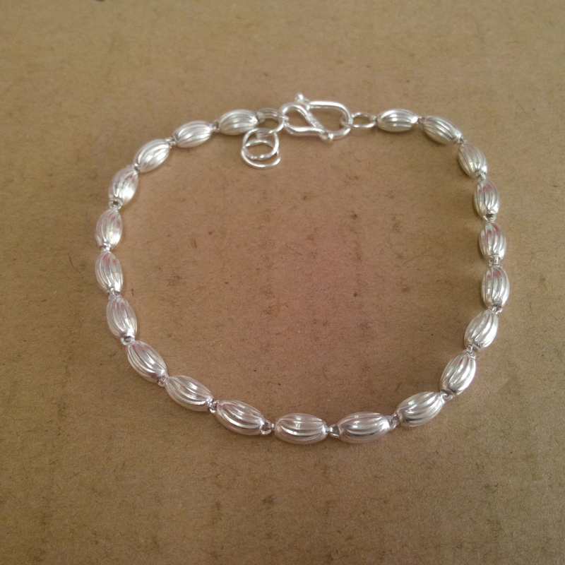 99 Sterling Silver Bracelet Transfer bead bead S990 Foot Silver Sterling Silver Olive Pearl Beads Silver chainin the Accessories/Fashion Jewelry, Bracelets category - from Buy2taobao.com to provide professional Taobao agent buy service