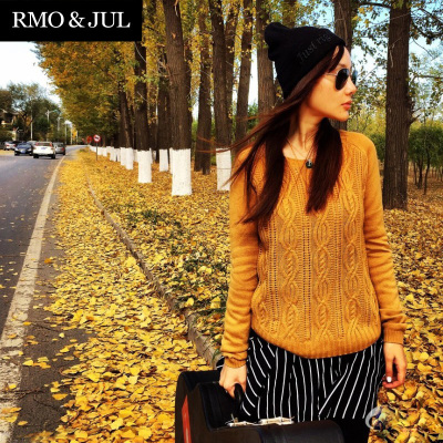 【明星同款】2014秋冬女装新款 复古麻花套头长袖毛衣+条纹裙套装