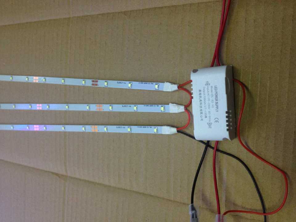 发廊转灯配件 电机 LED灯条等等只要是转灯配件都有在类目 商业/办公家具, 货架/展柜, 其它货架中 - 来自Buy2taobao.com提供专业的淘宝代购服务