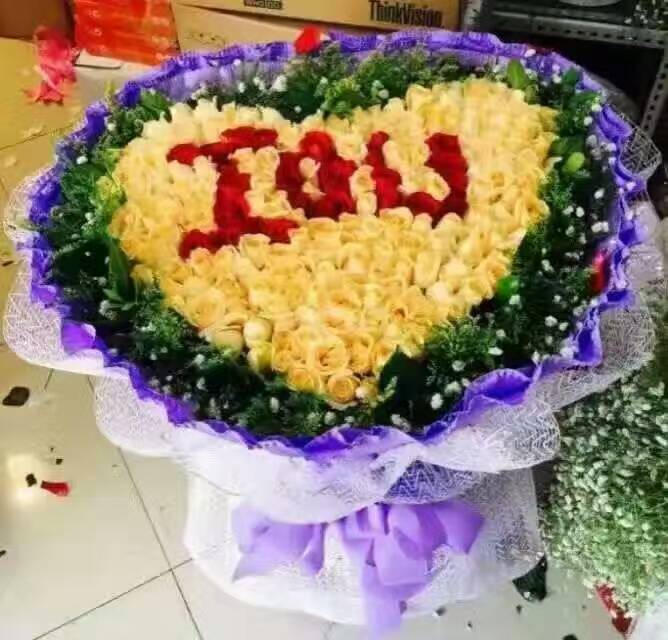 99朵玫瑰花束love插字鲜花速递同城花店北京深圳上海七夕情人节在类目 鲜花速递/花卉仿真/绿植园艺, 鲜花速递(同城)中 - 来自Buy2taobao.com提供专业的淘宝代购服务