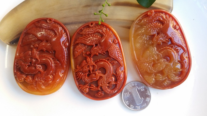 雲南龍陵天然A貨黃龍玉龍鳳牌把挂件精品雞油黃水草牌子在類目 珠寶/鑽石/翡翠/黃金, 其他天然玉石, 黃龍玉(新), 頸飾中 - 來自Buy2taobao.com提供專業的淘寶代購服務