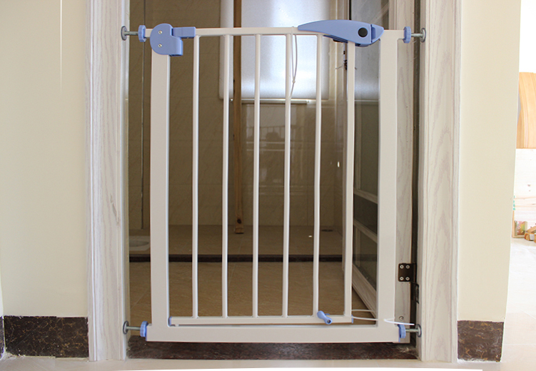 Babygate children security Gates Pets quarantine Stair mouth guardrail balcony fence enclosure Barrierin the Diapers/Care/Feeding/Push lathe , Crash/Remind/Security/Protection , Gate Fence category - from Buy2taobao.com to provide professional Taobao agent buy service