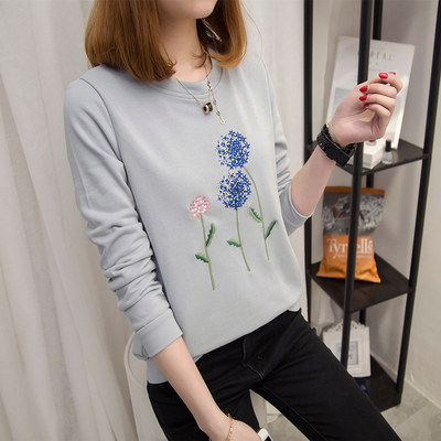 如何搭配长袖t恤女韩版女装宽松百搭学生上衣