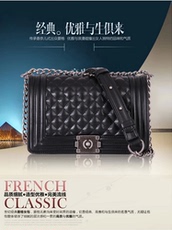 Дорожная сумка Город магазин сокровище быть