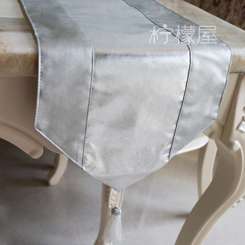 Luxury leather flu golden Silver Love Metallic double-deck Lotus Imitation leather Table flag Stitching money tableclothin the Home Fabric , Table cloth , Wallpaper category - from Buy2taobao.com to provide professional Taobao agent buy service