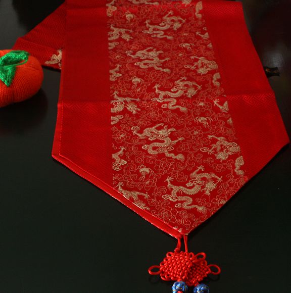 出國禮品 南京特産 南京雲錦研究院 吉祥牌 真絲雲錦單個桌旗現貨在類目 居家布藝, 餐桌布藝, 桌旗中 - 來自Buy2taobao.com提供專業的淘寶代購服務