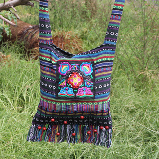 民族风傣族彝族，手织布刺绣包包绣花包斜跨包单肩包女大包包