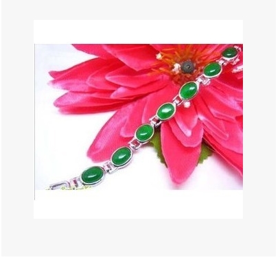 Malay jade bracelet/Beautiful fashion/Inlay Braceletin the Jewelry/Diamond/Jade/Gold , Other natural jade , Malay Jade (New) , Bracelets category - from Buy2taobao.com to provide professional Taobao agent buy service