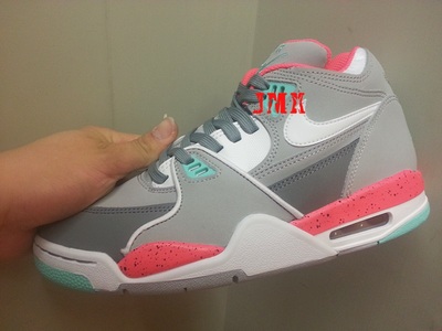 上下架计划:JMX體育 NIKE AIR FLIGHT 89 306252-023 喬丹四代元素