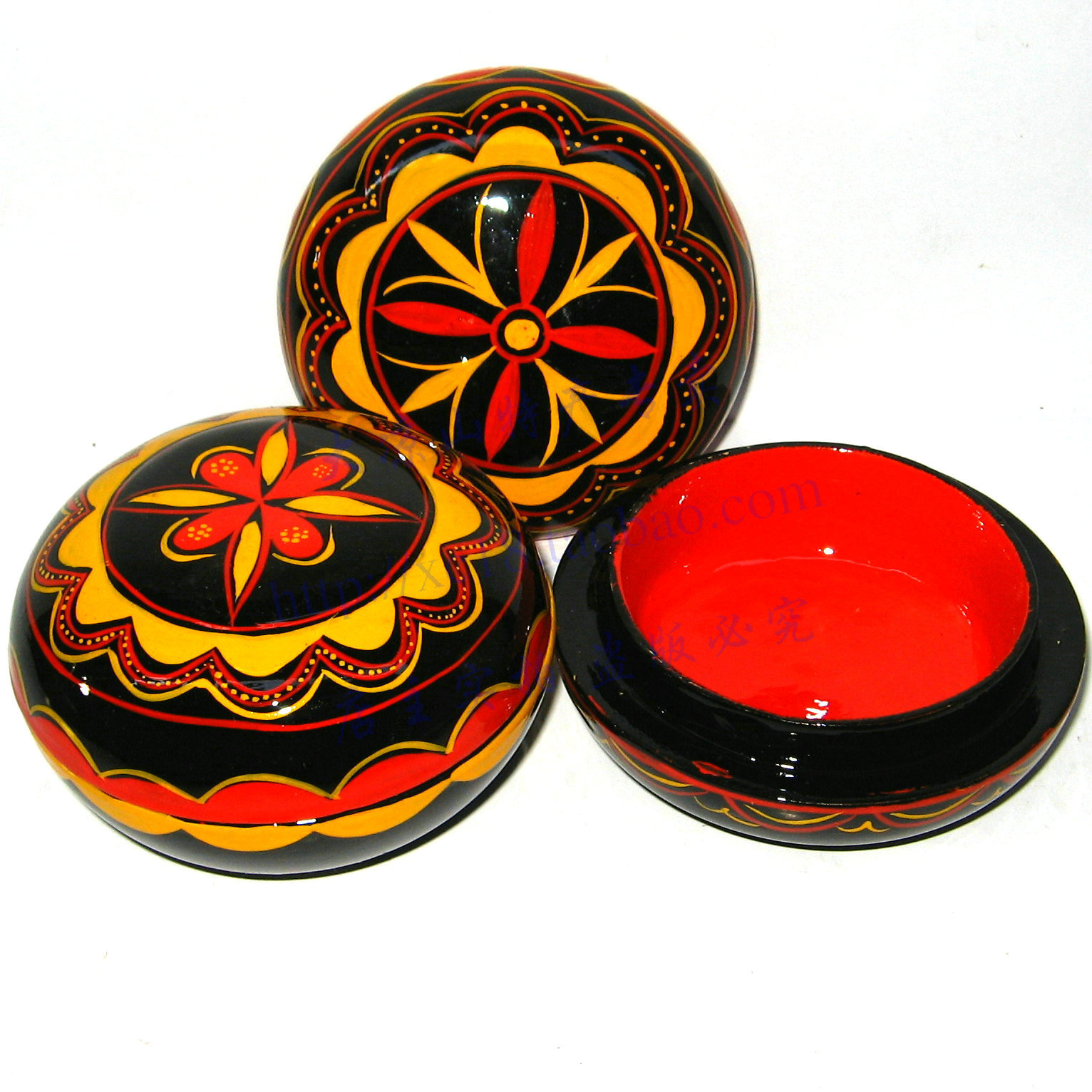 Sichuan Province Liangshan Xichang specialty Yi nongovernmental Lacquer ware Coloured drawing Handicraft characteristic Flat cover jewelry trumpetin the Arts and crafts , Folk arts and crafts Features , Lacquerware category - from Buy2taobao.com to provide professional Taobao agent buy service