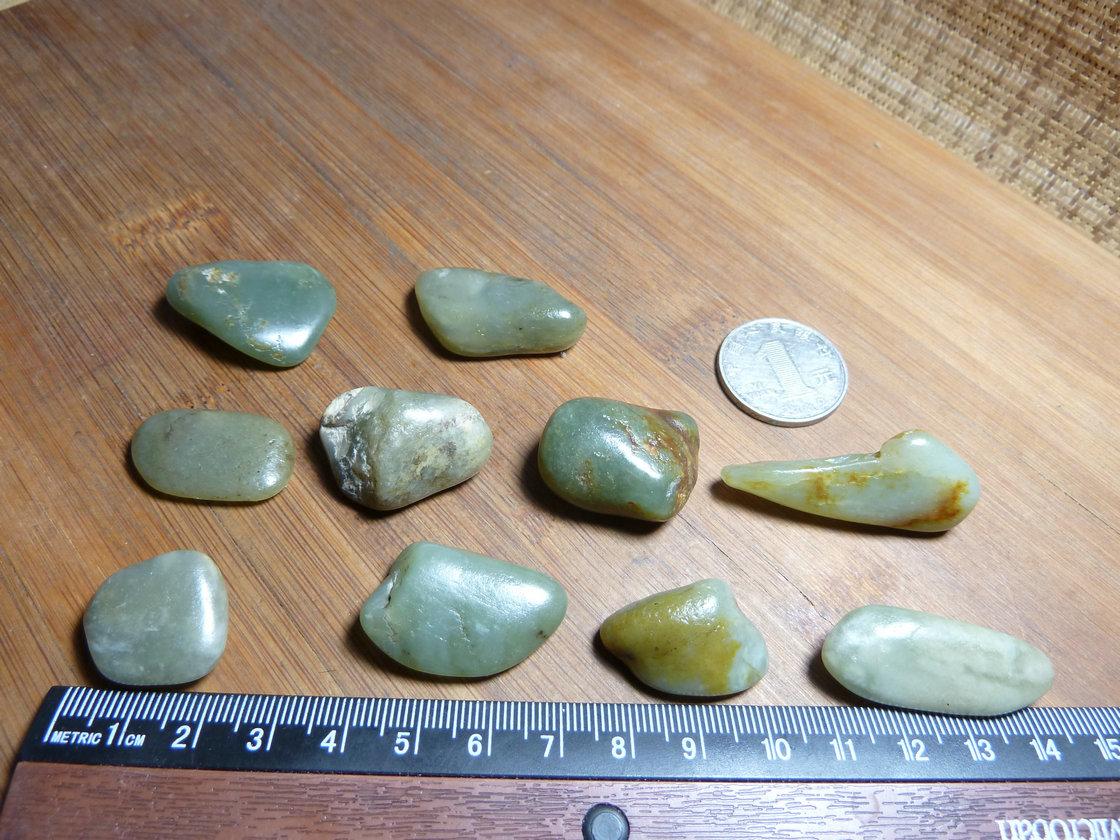 Xinjiang Wada ERON Kashi River Nephrite Sapphire Seed material rough 10 Piecesin the Jewelry/Diamond/Jade/Gold , And nephrite , Other category - from Buy2taobao.com to provide professional Taobao agent buy service