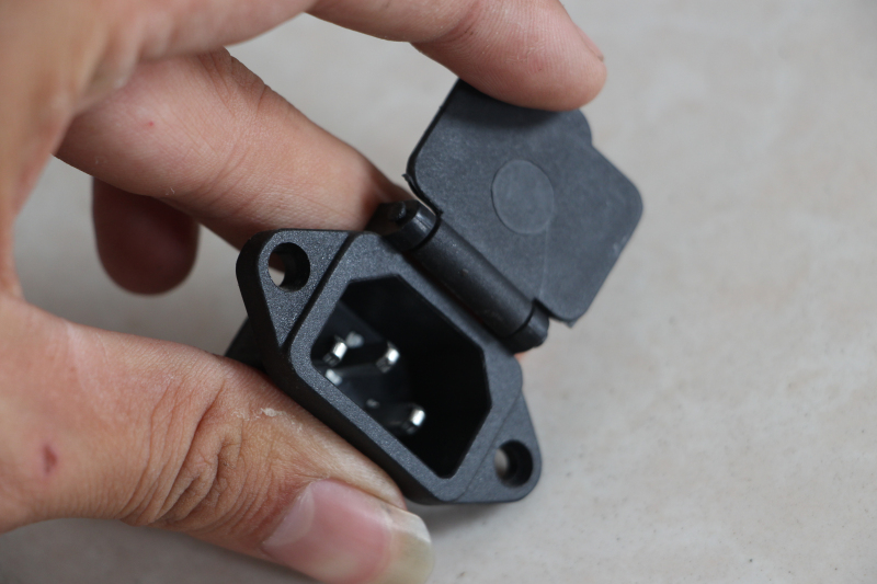 Electric sprayer 3 Plug Electric switch Medicine applicator charge Socket Switch Electric vehicle socketin the Flower delivery/Flowers simulation/Plants gardening , Gardening supplies , Small spray bottle category - from Buy2taobao.com to provide professional Taobao agent buy service
