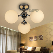 灯火家居灯饰现代简约个性圆球，玻璃吸顶灯客厅卧室灯三龙珠吸顶灯