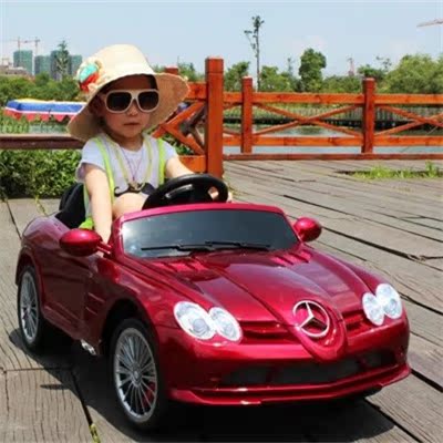 标题优化:儿童电动车奔驰四轮可坐儿童玩具汽车低速安全带遥控电动小孩汽车