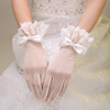 2023秋冬季蕾丝花边新娘白色，红色婚纱礼服结婚短款手套女韩式