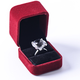 创意大钻石大戒指搞笑表白求爱求婚道具，情人节送女友老婆生日礼物