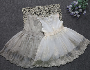 女婴童夏季高端蕾丝连衣裙公主款米白色小洋装纱裙礼服连衣裙子