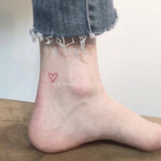 红色简约线条爱心纹身贴纸防水女韩国仿真小清新可爱脚踝个性文艺