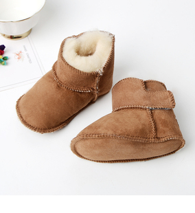 真羊皮毛一体婴儿学步鞋手报宝宝鞋室内学，走路毛靴短靴冬保暖棉鞋