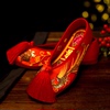 中式婚鞋老北京亮片绣花鞋红色新娘鞋千层底流苏上轿布鞋秀禾鞋