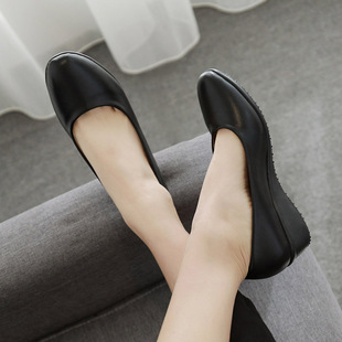 平底皮鞋黑色小坡跟工作鞋女软底舒适上班鞋防滑女式单鞋酒店工鞋