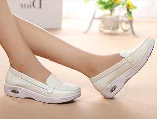 白色护士鞋坡跟休闲鞋防滑小白鞋夏季气垫单鞋美容师工作鞋