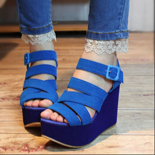 【百姓<em>鞋业</em>8】特价断码清仓正品<em>慧妹</em>春夏凉鞋