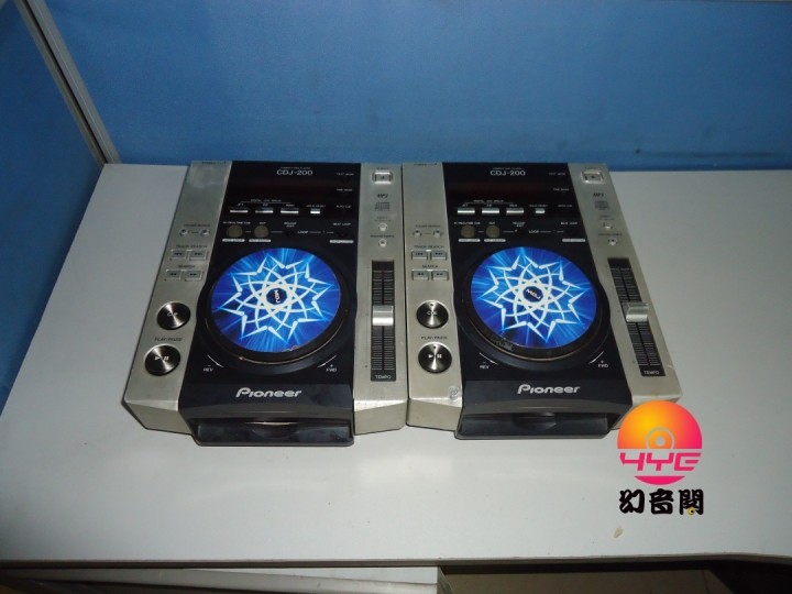 出售 先锋200打碟机一对 新手教学机器 好用 读