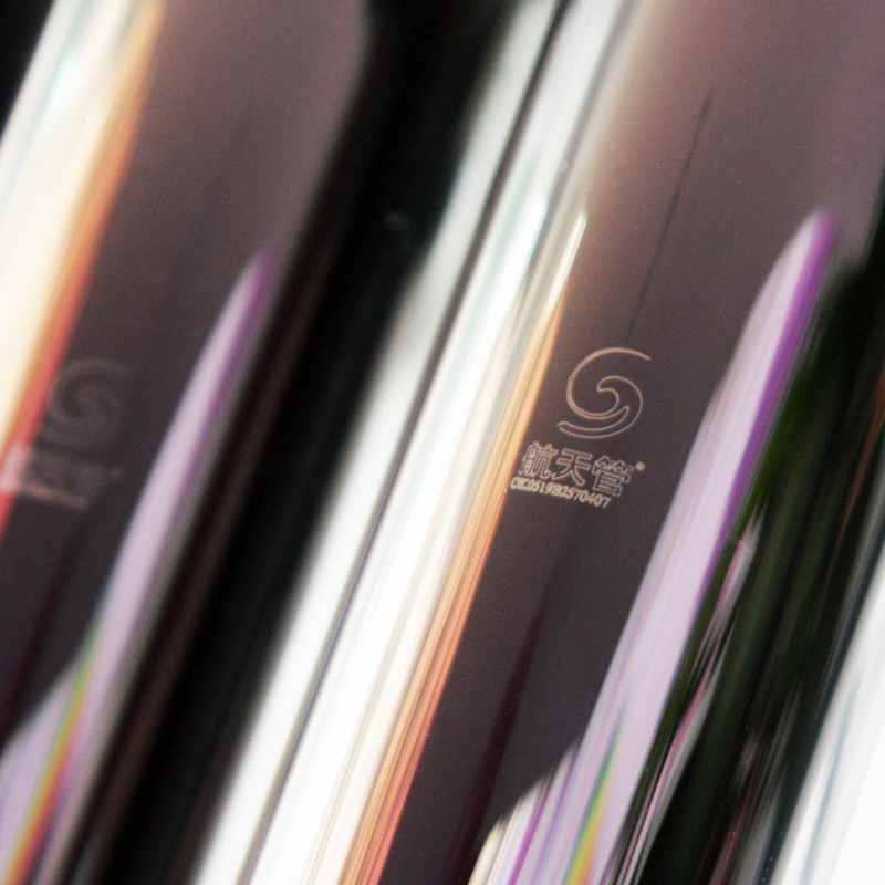 四季沐歌太阳能18根管1.8米的飞天系列最低多