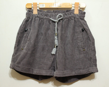 【小麦love野】日系灯芯绒<em>阔腿</em>女<em>棉短裤</em>2014秋