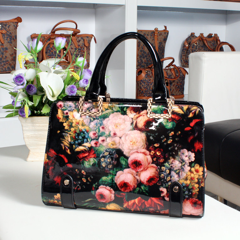 【钟家<em>二妹</em>】女包包2012新款潮<em>女士</em>包包原创