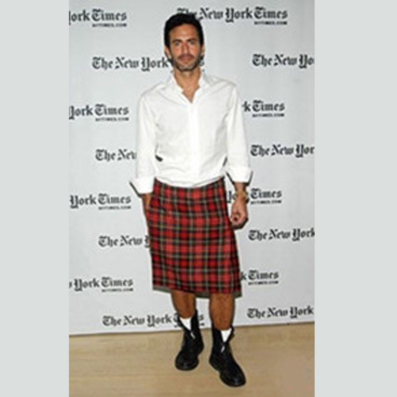 设计师marc jacobs <em>苏格兰</em>红色男裙 中<em>长款</em>男士