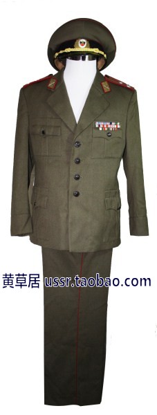 保加利亚人民军陆军炮兵上校常服