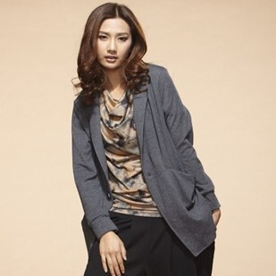 首页-<em>依时典</em>正品服饰店-<em>淘宝网</em>