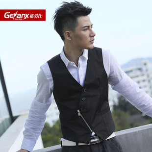 【muzi2018】英伦褶皱双扣系带修身<em>马甲</em> 经典