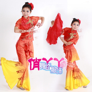 红彤彤<em>秧歌</em>舞蹈服装/民族演出<em>秧歌服女</em>六月清