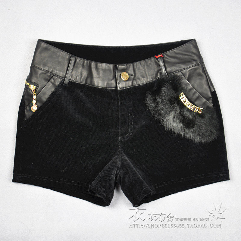 最流行 条绒<em>短裤</em>包臀<em>裙</em>热裤<em>金丝绒</em>超<em>短裤</em>韩版
