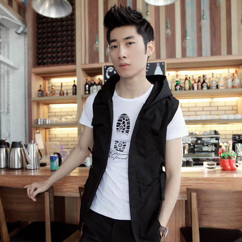 <em>春秋季</em>新款2014<em>男式马甲</em>个性时尚百搭青春休