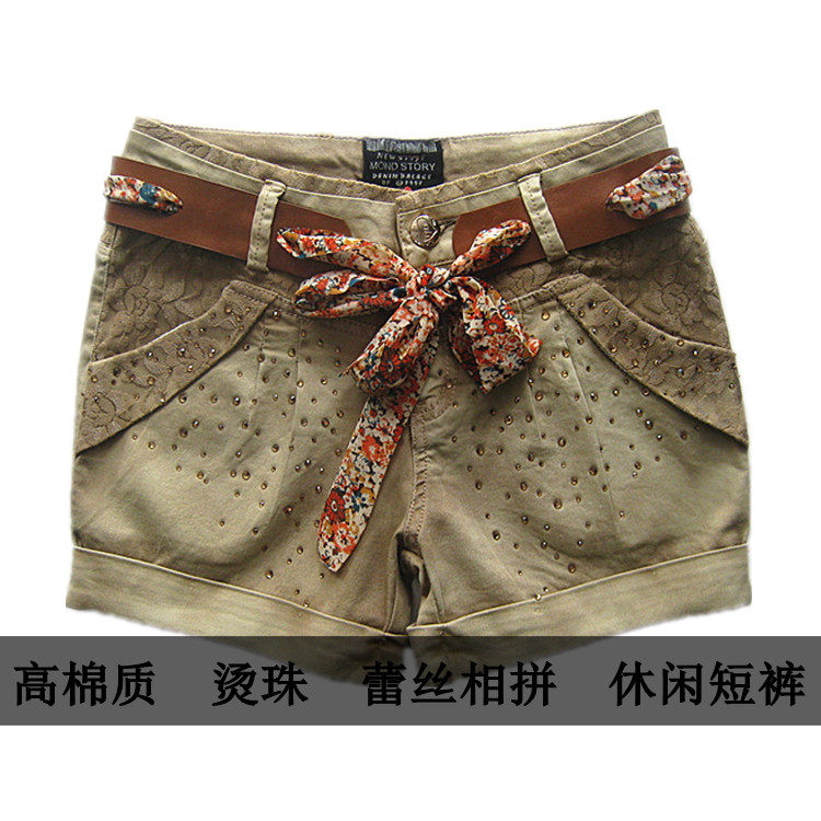 <em>梦迪花女裤</em>118011 夏款 百搭弹力三分短裤 蕾