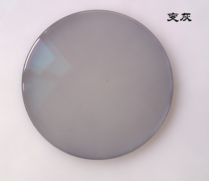 上海伟康光学 1.61非球面抗紫外线变色近视镜