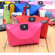 满包邮 2013新款饺子化妆包 韩国大容量防水化妆包 收纳包批发