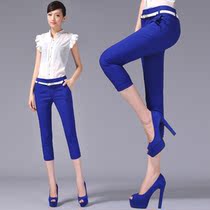 蓝色裤子女热销爆款|蓝色裤子<em>配什么鞋</em>,蓝色裤