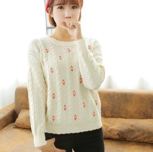 【裙盈袖舞】时尚小麻花<em>编织</em> <em>裙摆式</em>长款<em>毛衣</em>