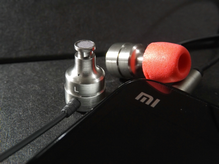 阿思翠 AX30 AX35 圈铁耳机 300以内最好的杂