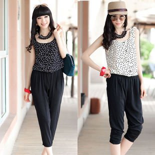 求购一款 艾莱依的 黑色连体裤 <em>短裤不过膝盖</em>–