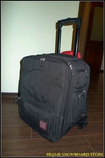 Burton Roller Pack 拉杆背包 行李箱 40L可随身